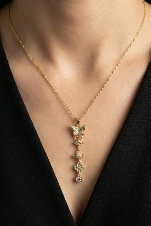 Alternative view of Çelik 14K Kelebekli Çiçekli Y Kolye 40+5 cm | Altın Renkli Kararmaz Takı Kadın Çelik Kolye