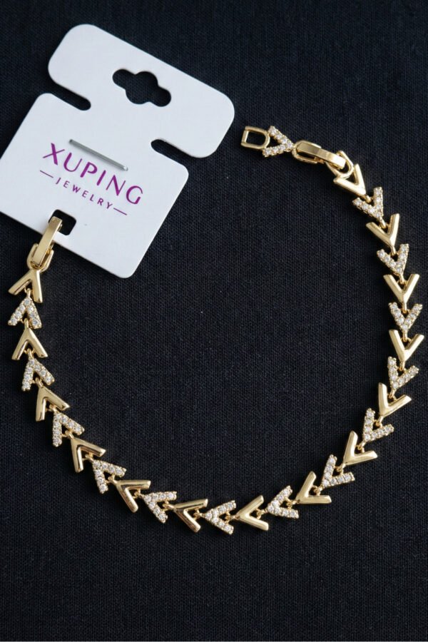 Xuping 14K V Çavuş Model Taşlı Kadın Xuping Bileklik I 17+2 cm Altın Renkli Kadın Takı Bileklik