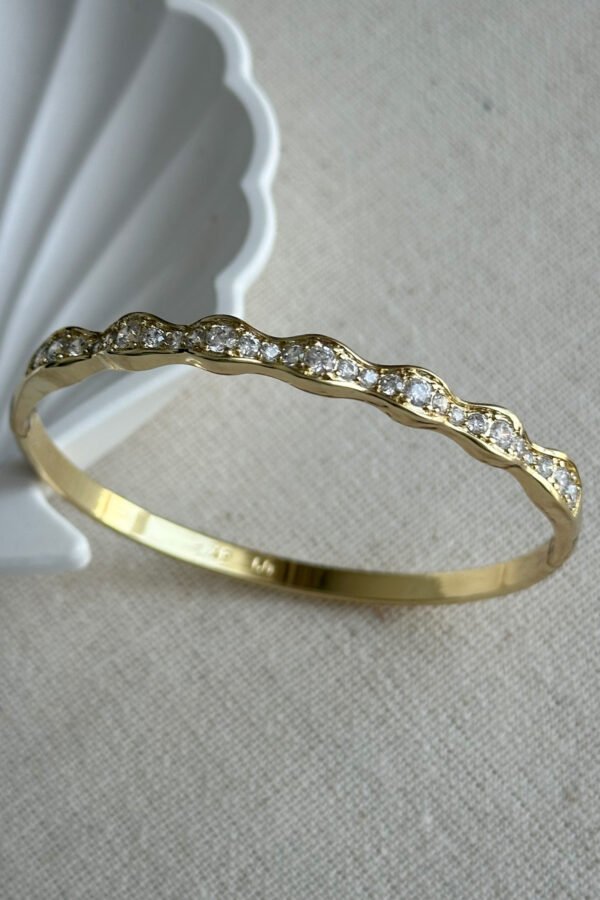 14K Taşlı Asimetrik 18 cm Kadın Kelepçe Altın Renkli Kadın Xuping Bileklik