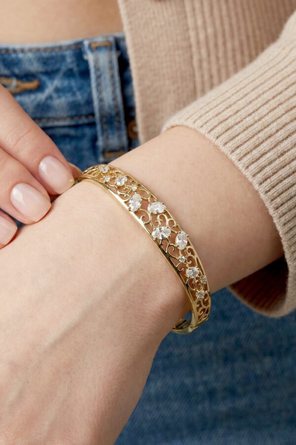 Xuping 14K Taşlı18 cm Yaprak Kadın Kelepçe Altın Renkli Kadın Xuping Bileklik