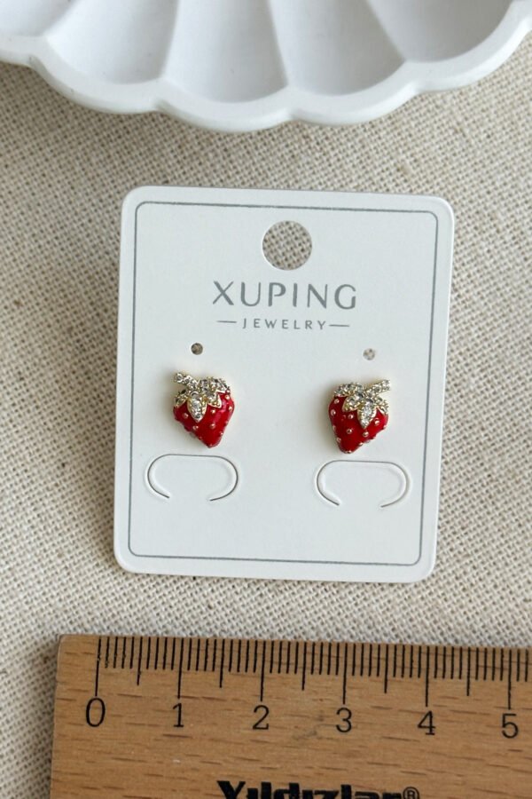 Alternative view of Xuping 14K Mini Çilek Vidalı Kadın Küpe – Kararmaz | Kadın Takı Xuping Küpe